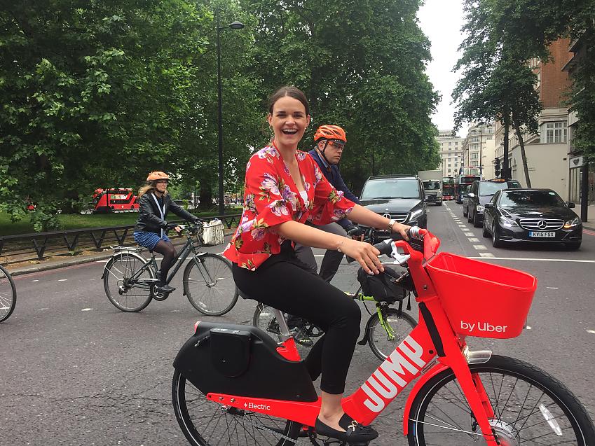 Laura Winter on an e-hire bike