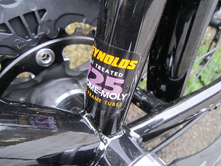 A close-up of the Ribble's sticker telling you the type of steel used, on the seat tube where it meets the bottom bracket