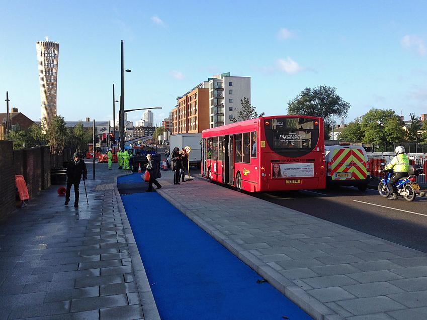 Cycle superhighway bus stop bypass in London
