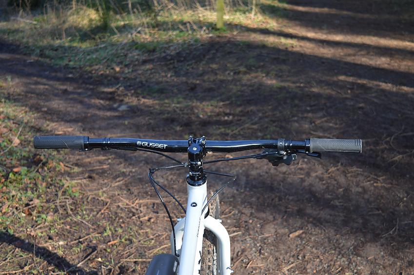 The Surly's flat handlebar, from the perspective of the rider