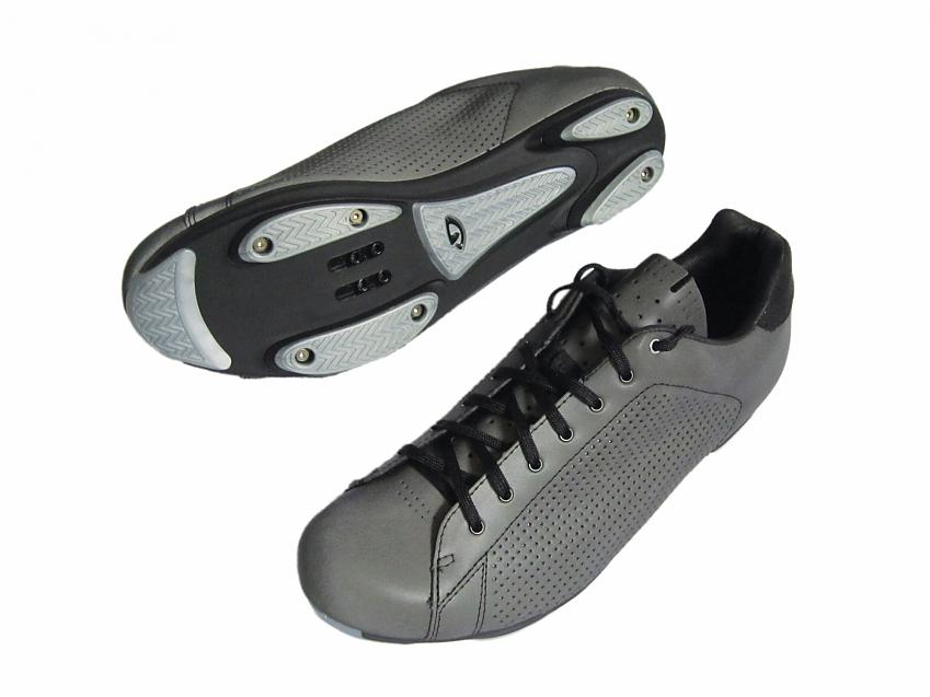 Giro Republic LX Reflective in grey, with black laces. They're clip-in shoes
