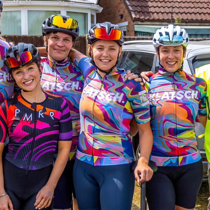 Elle stands with her teammates and one of the organisers at Seacroft Wheelers Road Race. She is fifth from the left, third from the right. She is wearing Klatsch club cycle kit. 