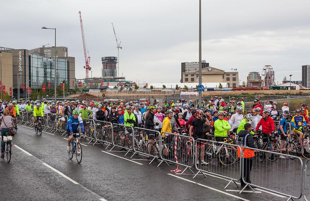 Cyclists queuing up for the start of RideLondon 2014
